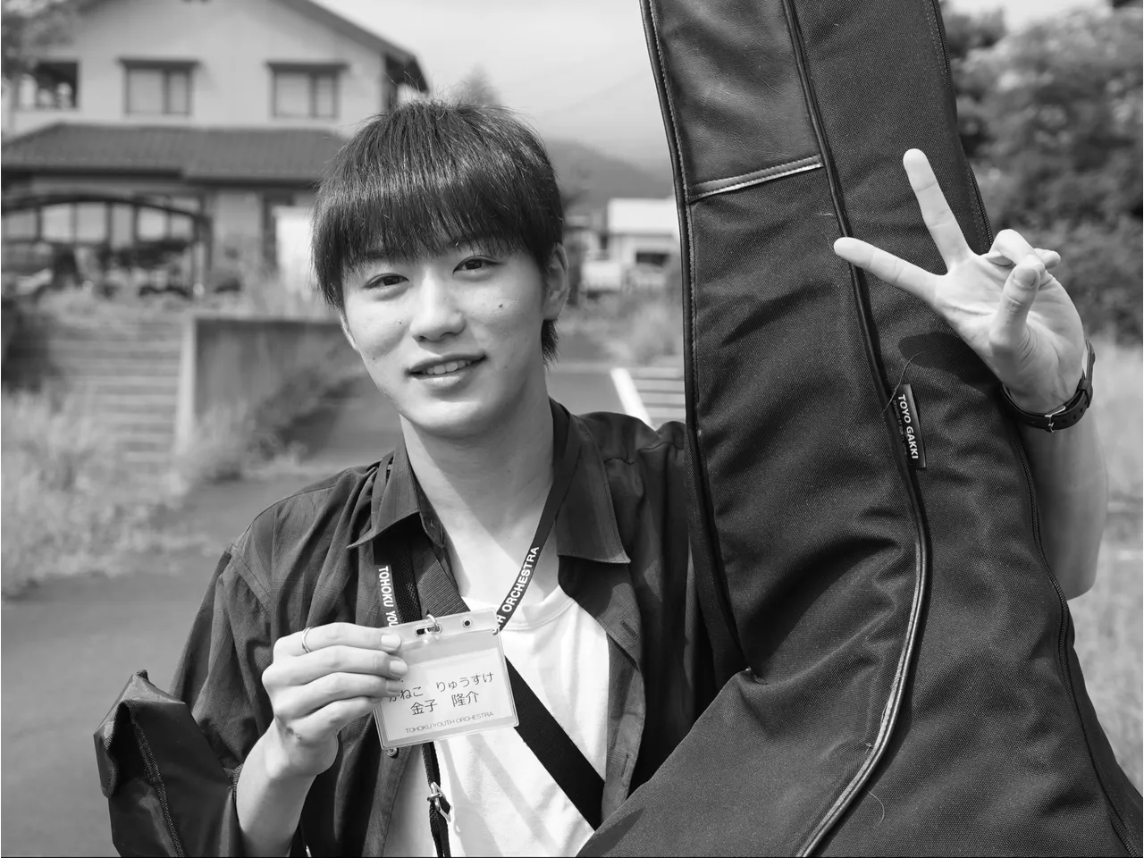 Contrabass 金子 隆介(かねこ りゅうすけ)さん