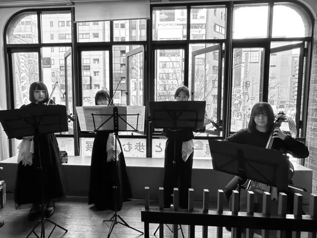 写真展＆有志演奏会IN山陽堂書店/高校生カルテット編