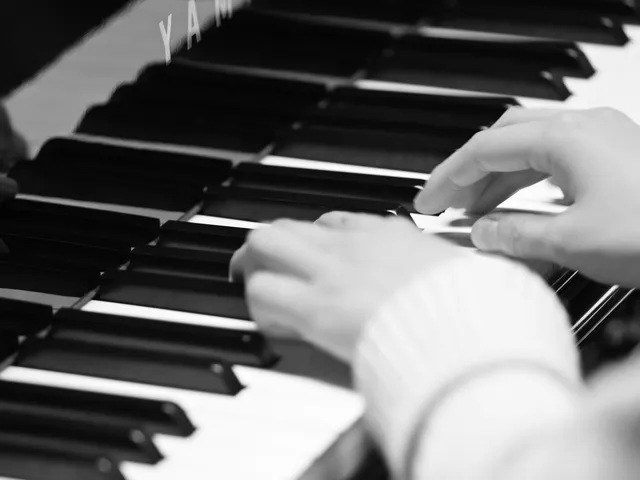 The 7th joint orchestra practice was held.